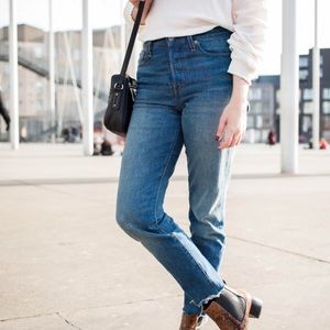 Levi's wedgie high rise jean